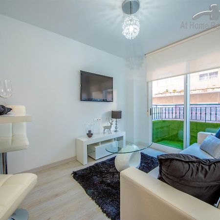 At Home Residentials Torrevieja Bagian luar foto